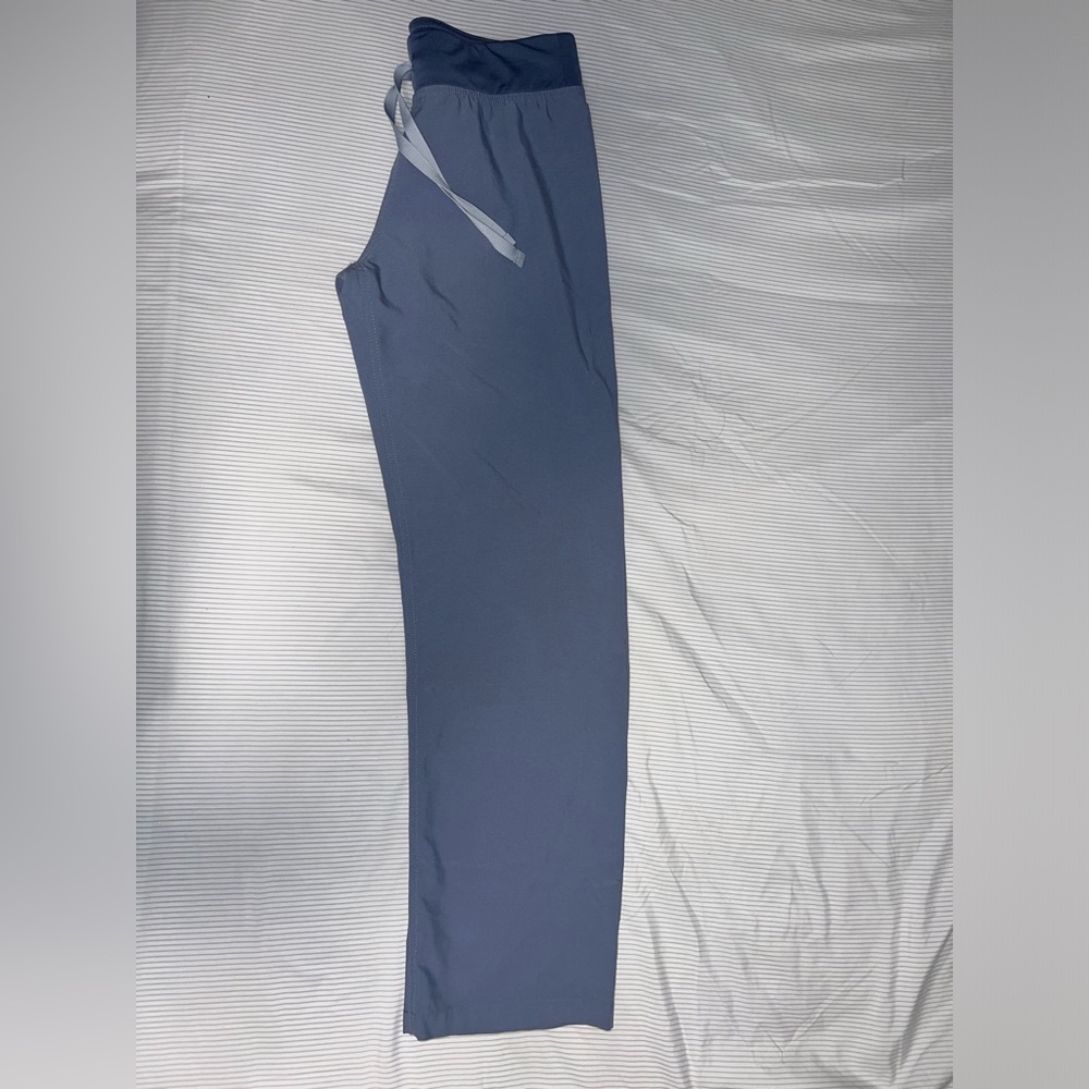 Figs Livingston scrub pants
